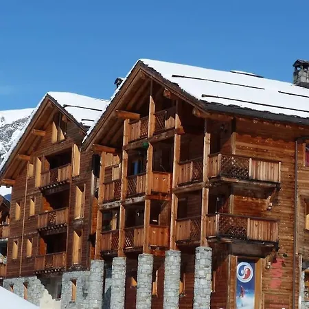 Montseti - 3 Bedroom Ski-in Ski-out * Sainte-Foy-Tarentaise